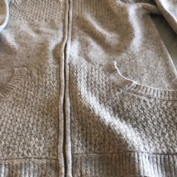 Sweater - Picture 3 of 4